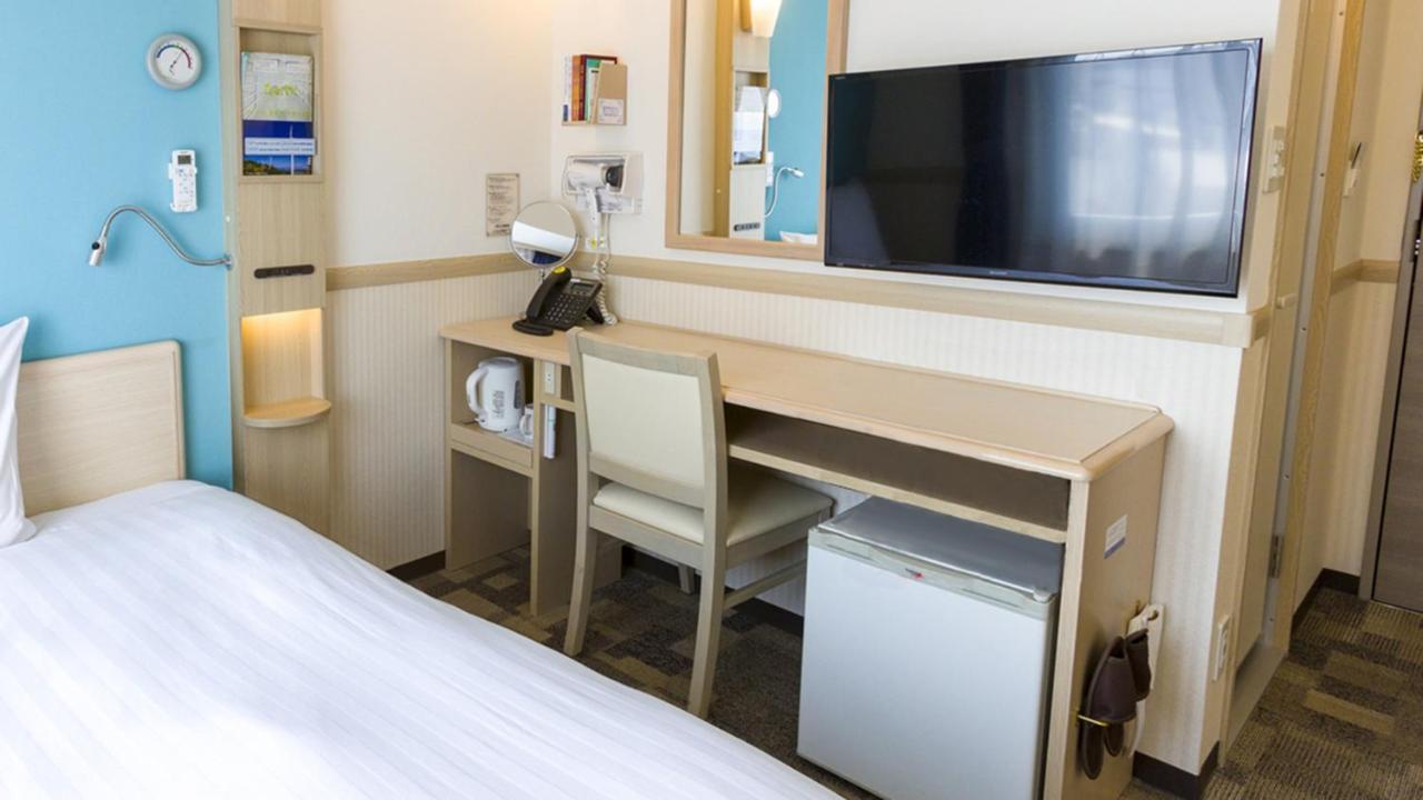 Toyoko Inn Tokyo Akishima-Eki Minami-Guchi Extérieur photo
